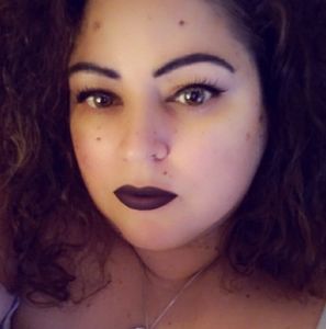 Meet your Posher, Lorraine